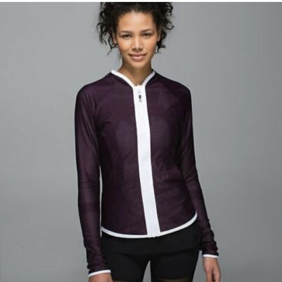 Lululemon Find Your Bliss Jacket in Mulberry / White - EXCELLENT condition - Picture 1 of 6